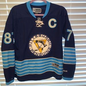 NEVER WORN Women’s Hockey Jersey